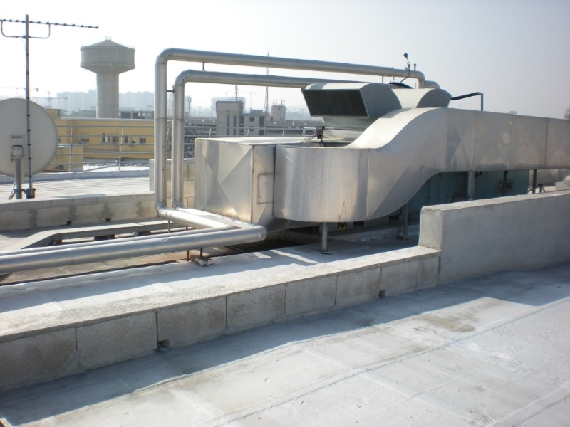 Metal Taccogna srl - Realizzazione capannoni e pensiline