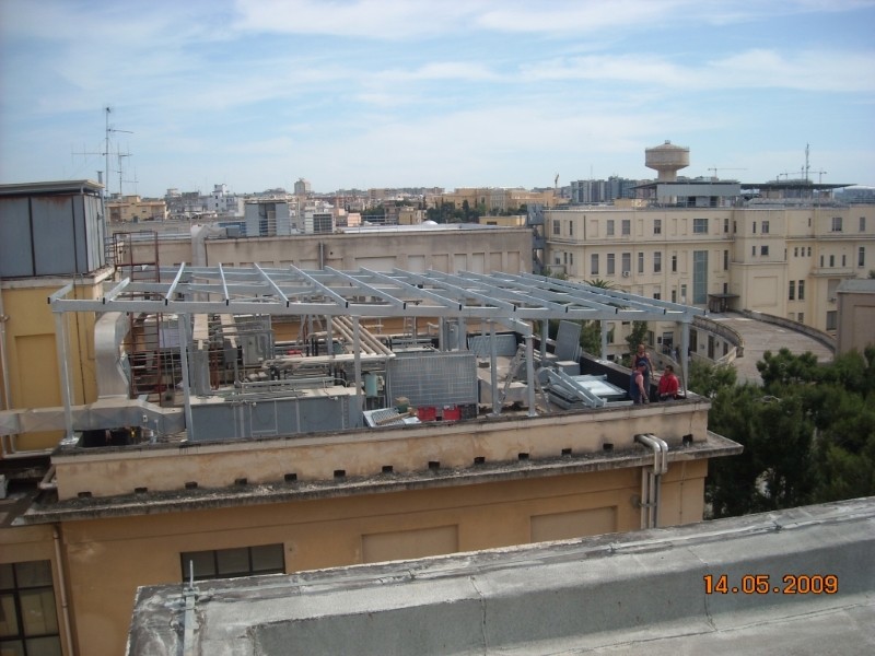 Metal Taccogna srl - Realizzazione capannoni e pensiline