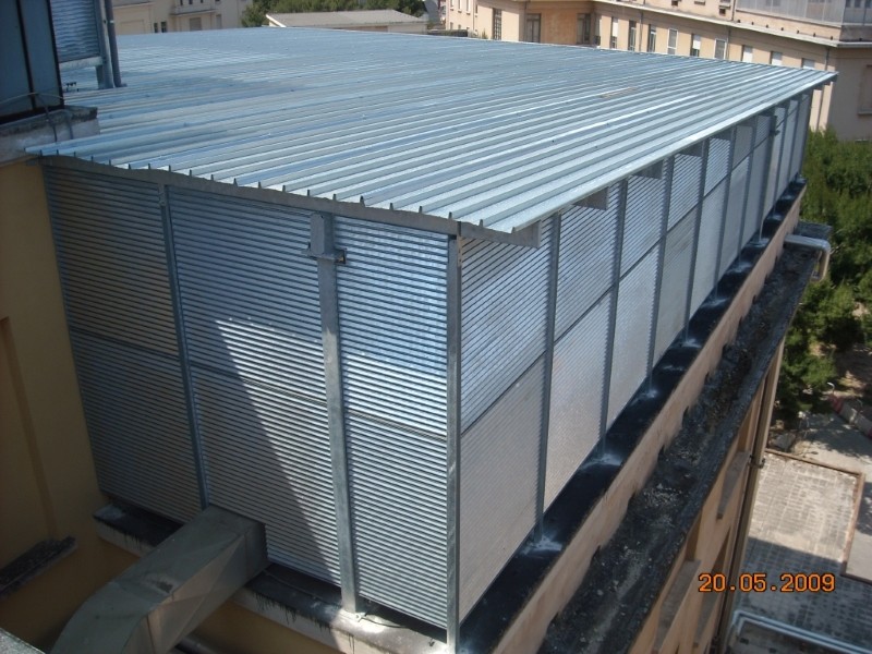 Metal Taccogna srl - Realizzazione capannoni e pensiline