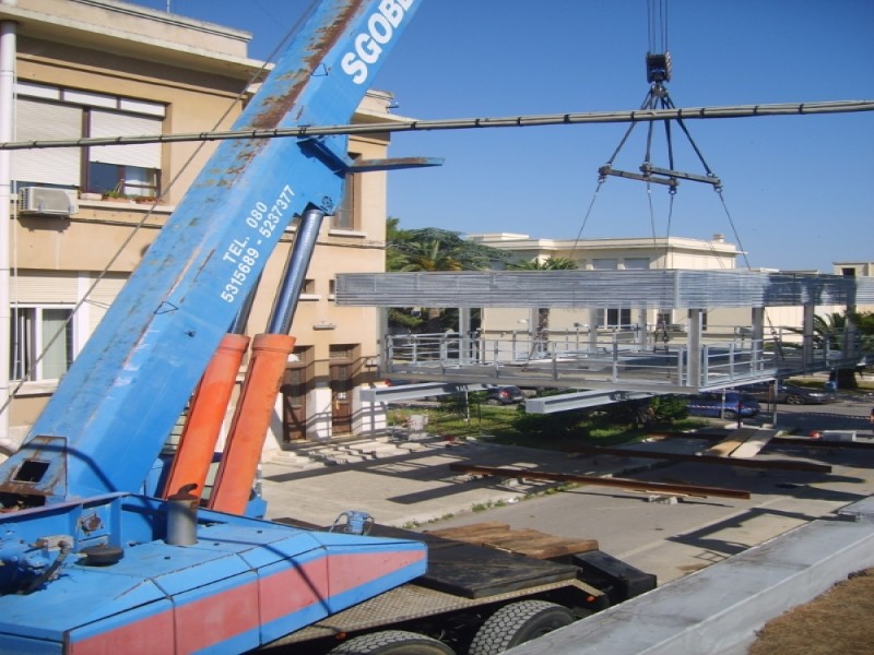 Metal Taccogna srl - Realizzazione capannoni e pensiline