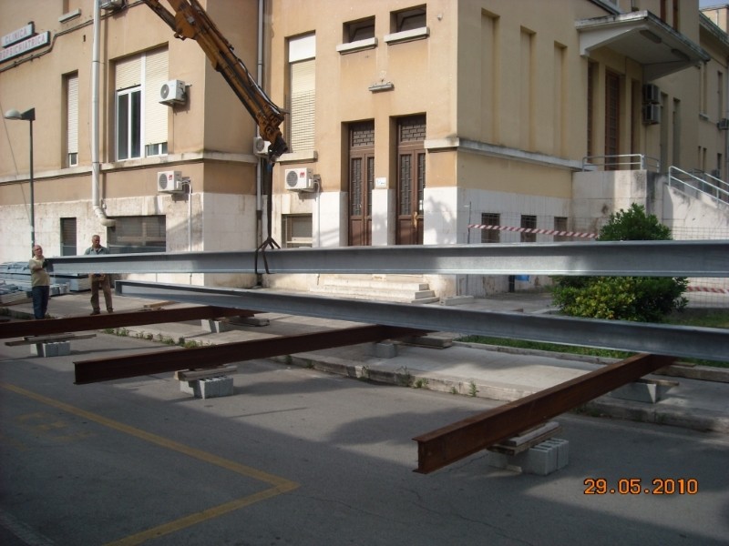 Metal Taccogna srl - Realizzazione capannoni e pensiline