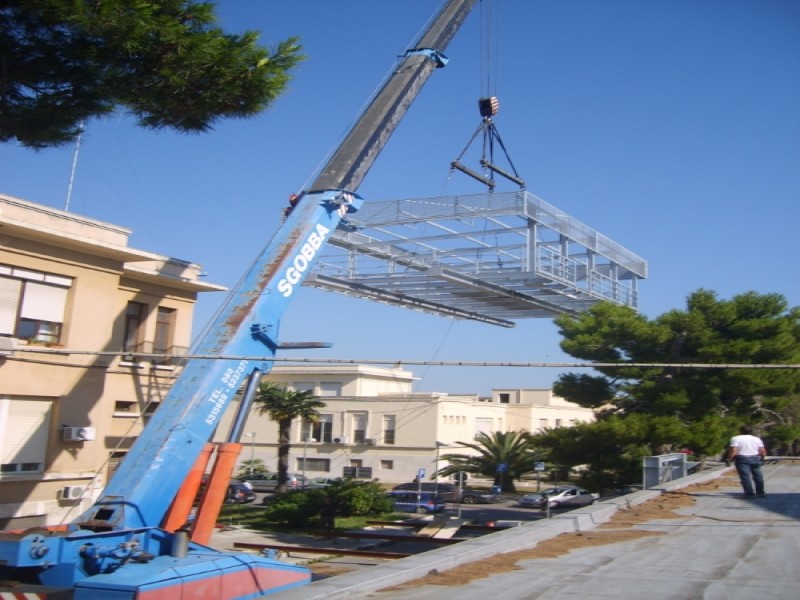 Metal Taccogna srl - Realizzazione capannoni e pensiline