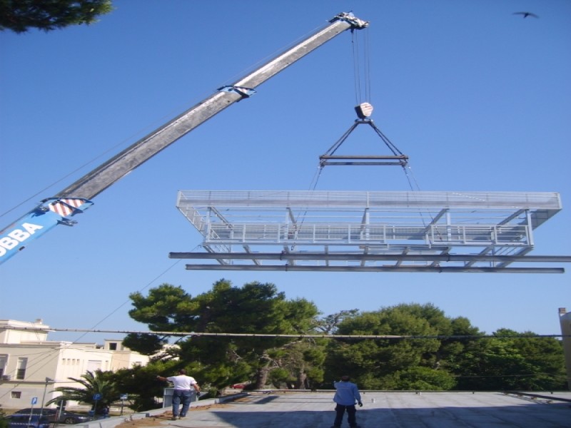 Metal Taccogna srl - Realizzazione capannoni e pensiline