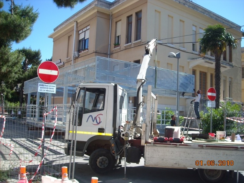 Metal Taccogna srl - Realizzazione capannoni e pensiline