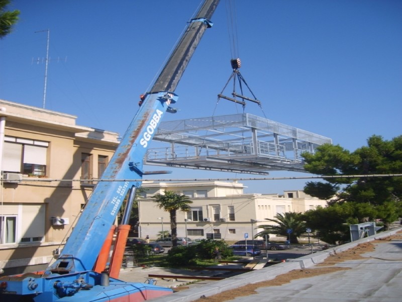 Metal Taccogna srl - Realizzazione capannoni e pensiline