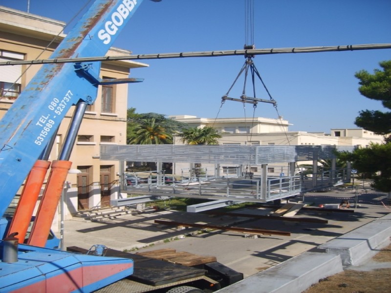 Metal Taccogna srl - Realizzazione capannoni e pensiline