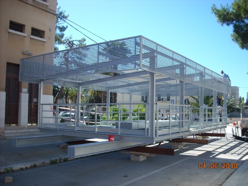 Metal Taccogna srl - Realizzazione capannoni e pensiline