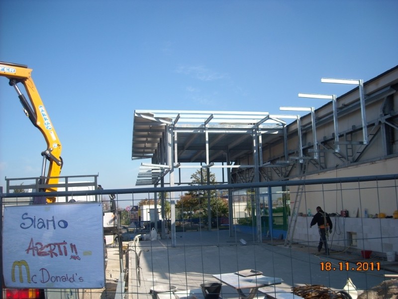 Metal Taccogna srl - Realizzazione capannoni e pensiline