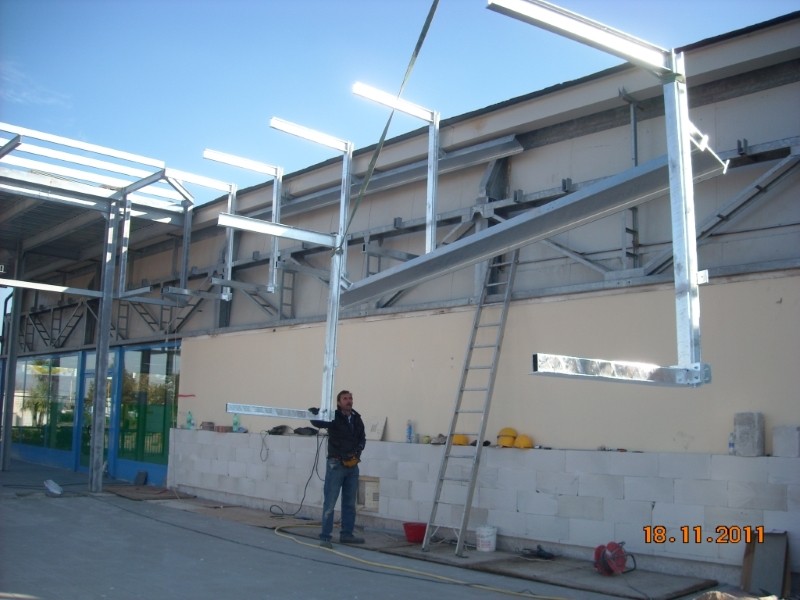 Metal Taccogna srl - Realizzazione capannoni e pensiline