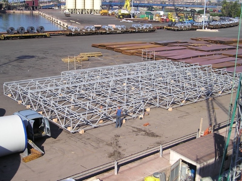 Metal Taccogna srl - Capannoni e pensiline