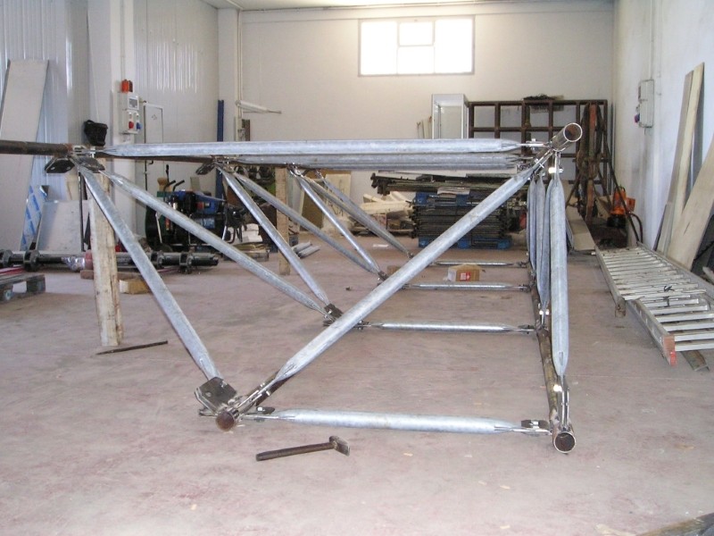 Metal Taccogna srl - Capannoni e pensiline